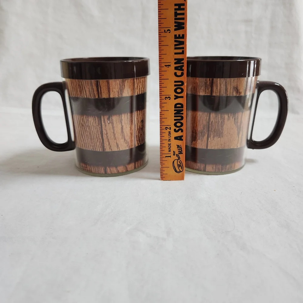 Dart Industries Thermo Serv Old Oaken Bucket Mugs